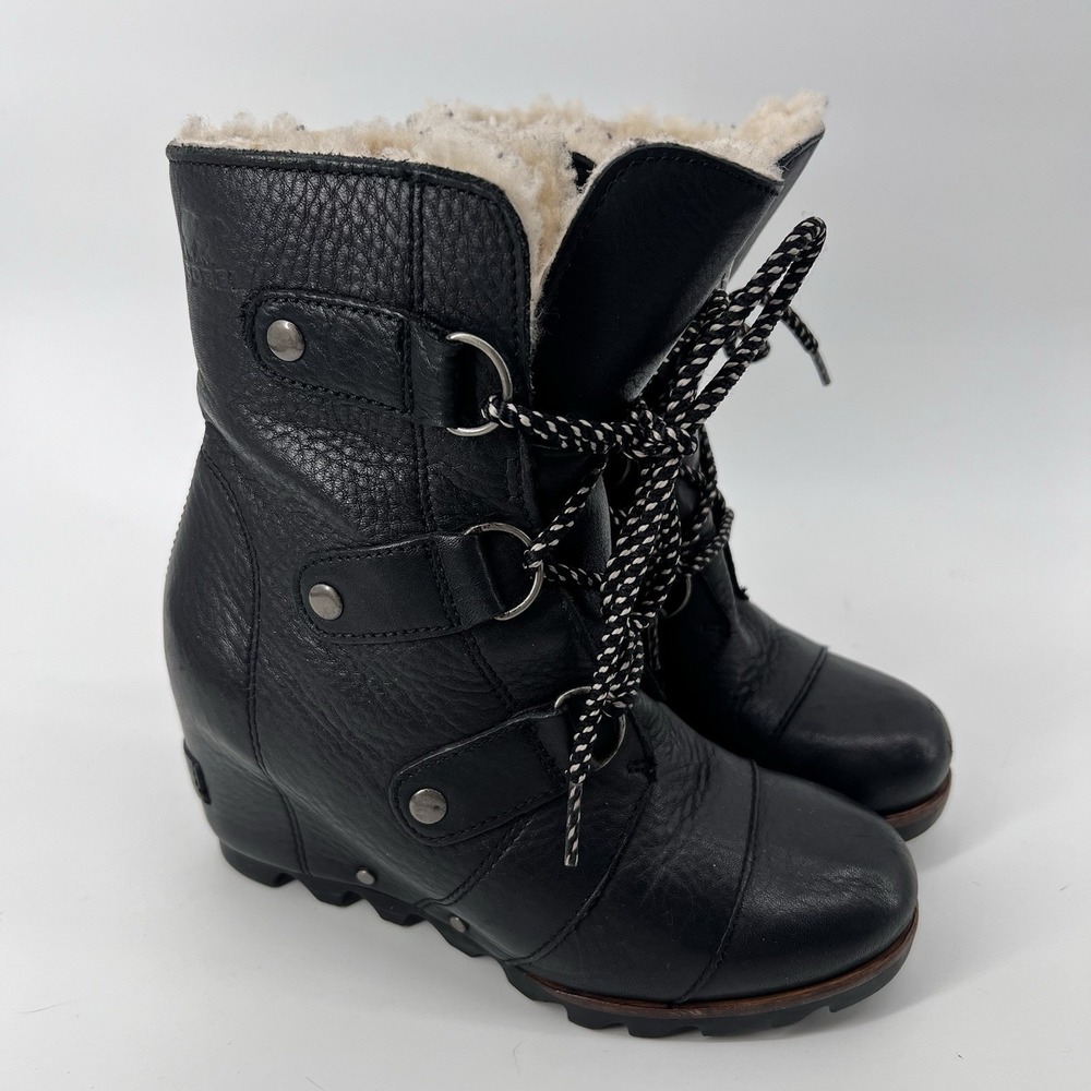 Womens Sorel NL2703 Joan of Arctic Wedge Mid Shearling Lace Up Boots Size 5 Moto